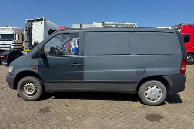 Mercedes-Benz Vito (2002) thumbnail 6