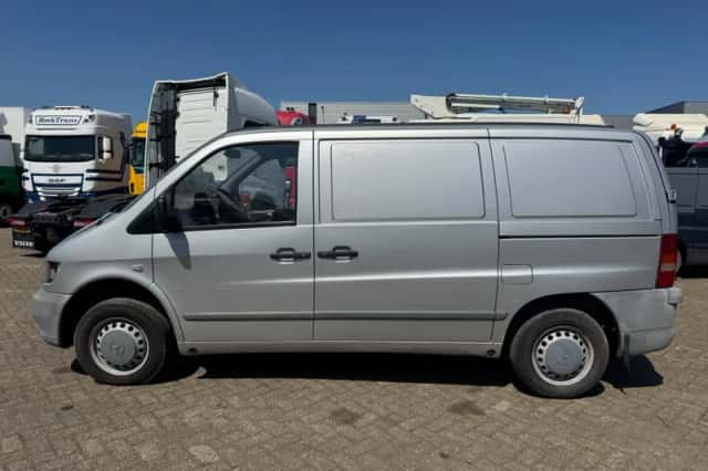 Mercedes-Benz Vito (1999) thumbnail 6