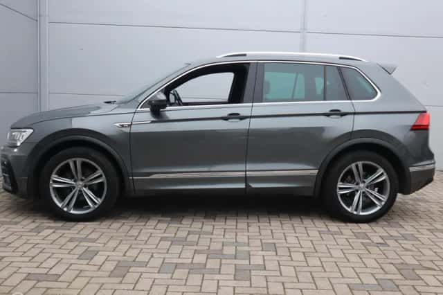 Volkswagen Tiguan (2019) thumbnail 2
