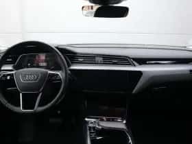 Audi e-tron 55 quattro S-line Maxton Leer Camera Trekhaak SOH 92% (2022) thumbnail 4