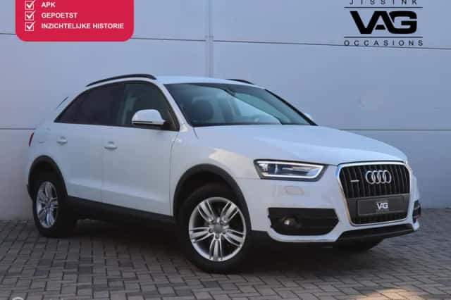 Audi Q3 (2013) thumbnail 1