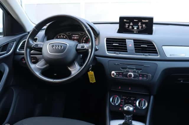 Audi Q3 (2013) thumbnail 4