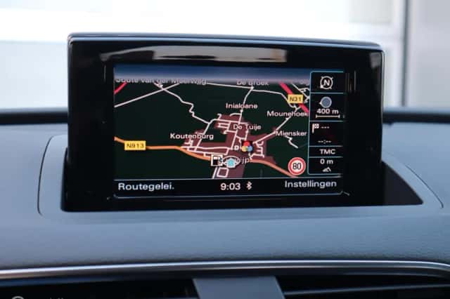Audi Q3 (2013) thumbnail 6