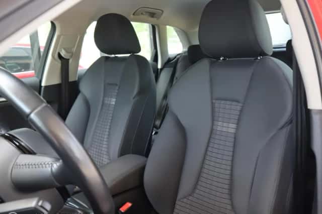 Audi A3 (2015) thumbnail 5