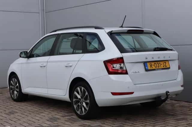 Škoda Fabia (2022) thumbnail 3