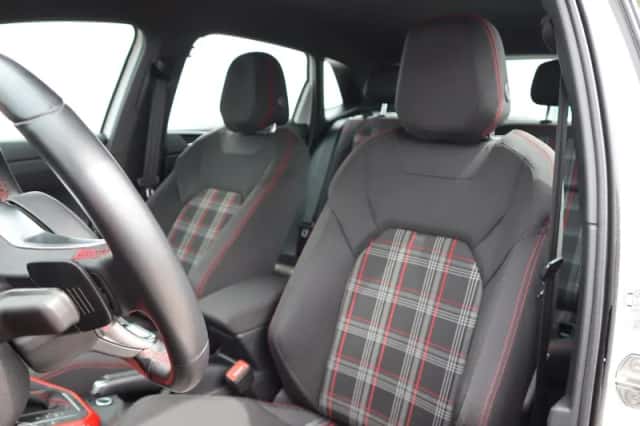 Volkswagen Polo (2019) thumbnail 5