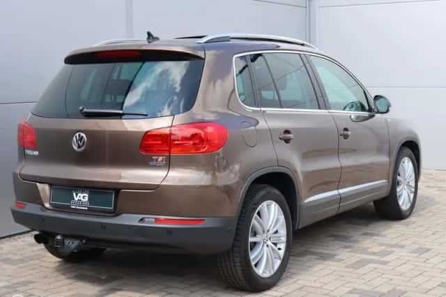Volkswagen Tiguan (2014) thumbnail 3