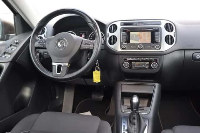 Volkswagen Tiguan (2014) thumbnail 4