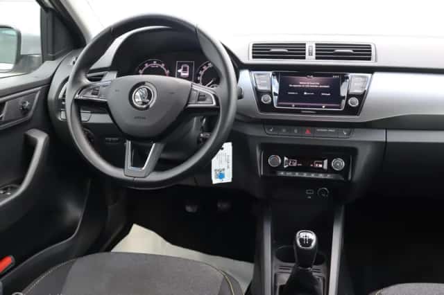 Škoda Fabia (2020) thumbnail 4
