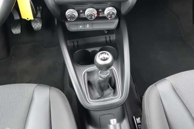 Audi A1 (2012) thumbnail 6