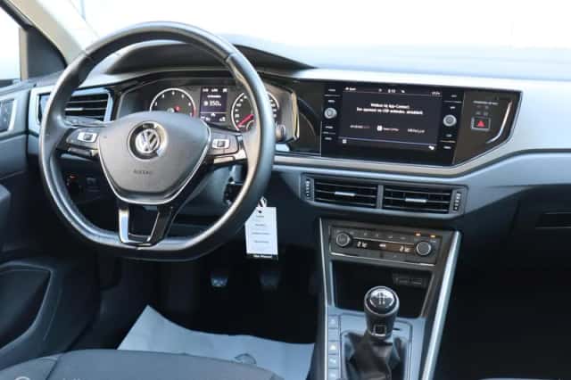 Volkswagen Polo (2019) thumbnail 4