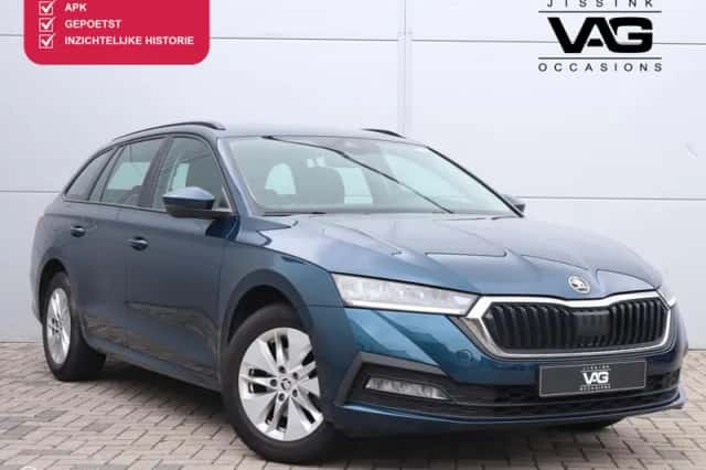 Škoda Octavia (2021) thumbnail 1
