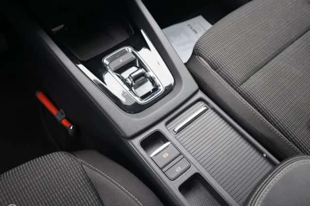 Škoda Octavia (2021) thumbnail 5