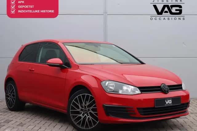 Volkswagen Golf (2013) thumbnail 1