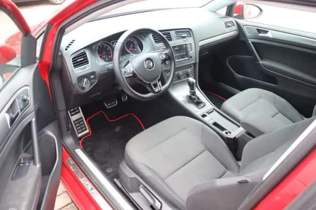 Volkswagen Golf (2013) thumbnail 5