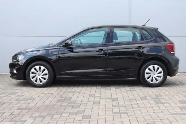 Volkswagen Polo (2018) thumbnail 2