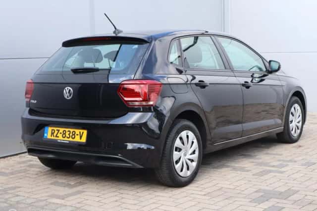 Volkswagen Polo (2018) thumbnail 3
