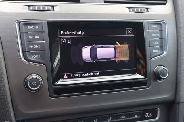 Volkswagen Golf (2013) thumbnail 6