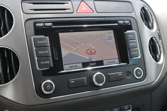 Volkswagen Golf (2012) thumbnail 6