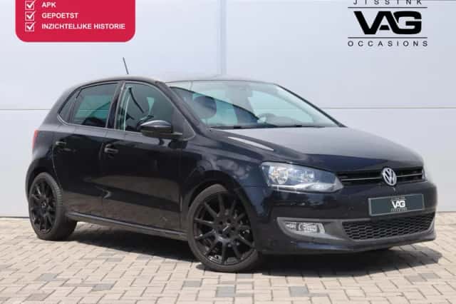 Volkswagen Polo (2013) thumbnail 1