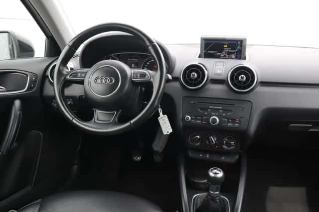Audi A1 (2014) thumbnail 4