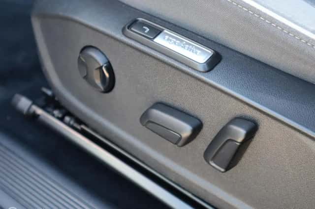 Volkswagen ID.3 (2020) thumbnail 6