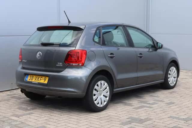 Volkswagen Polo (2012) thumbnail 3