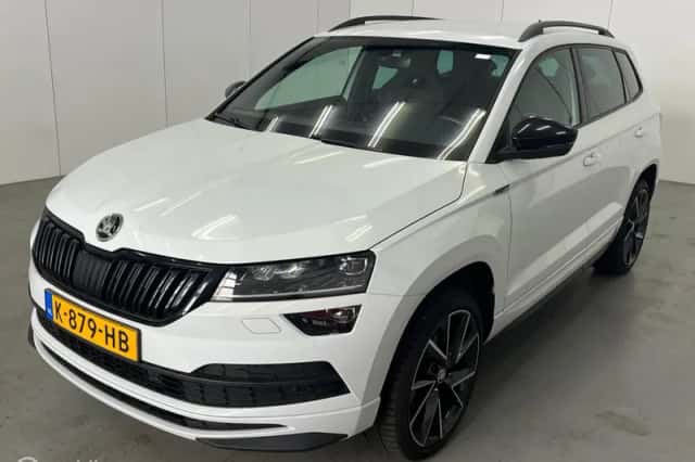 Škoda Karoq (2021) thumbnail 3
