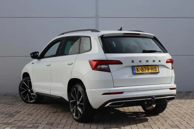 Škoda Karoq (2021) thumbnail 3