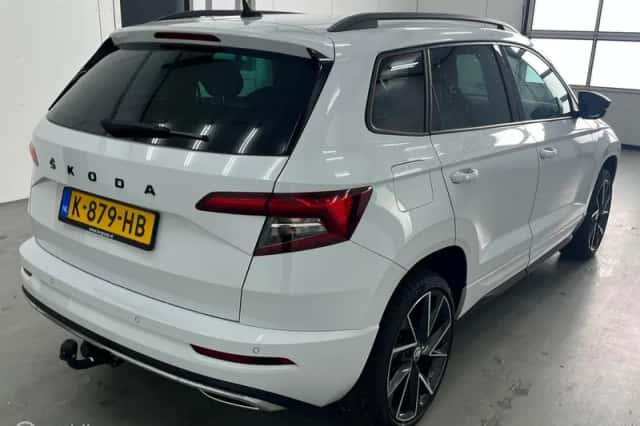 Škoda Karoq (2021) thumbnail 4