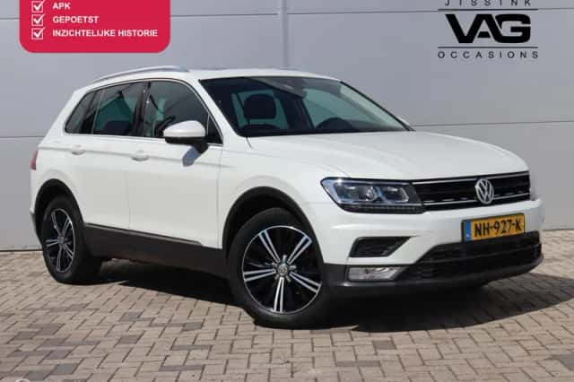 Volkswagen Tiguan (2017) thumbnail 1