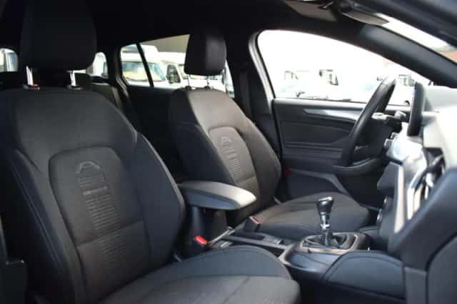 Ford Focus (2020) thumbnail 22