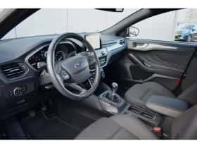 Ford Focus (2020) thumbnail 4