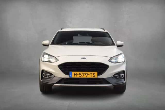 Ford Focus (2020) thumbnail 8