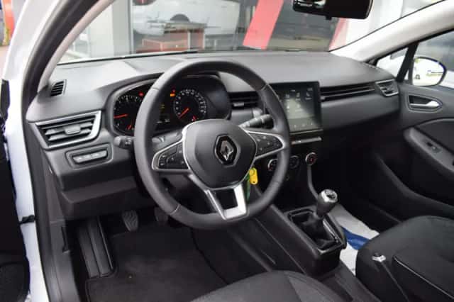 Renault Clio (2022) thumbnail 4