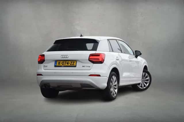 Audi Q2 (2019) thumbnail 3