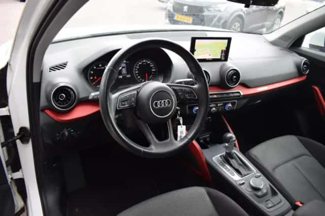 Audi Q2 (2019) thumbnail 4