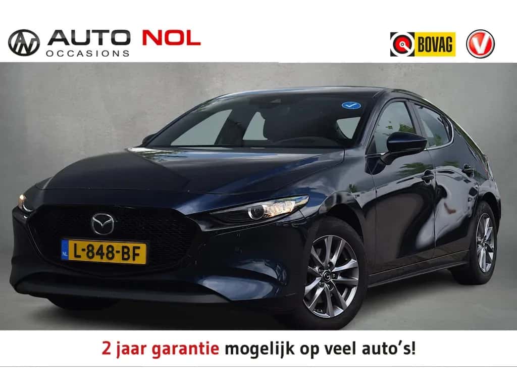 Mazda 3 (2021) — foto 1