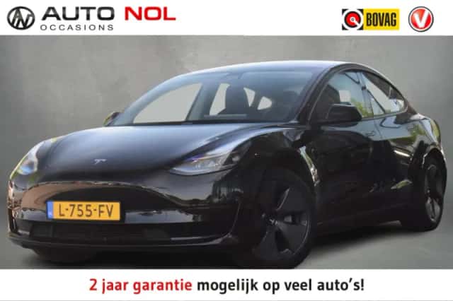 Tesla Model 3 (2021) thumbnail 1