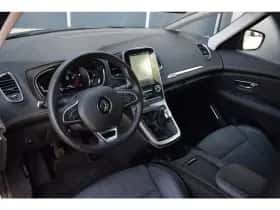 Renault Grand ScéNic (2023) thumbnail 4