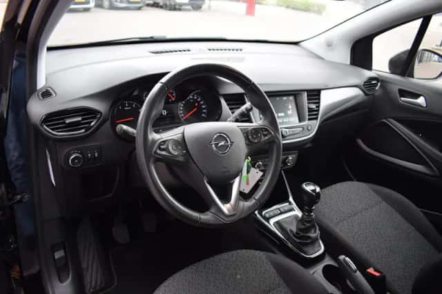 Opel Crossland (2021) thumbnail 4