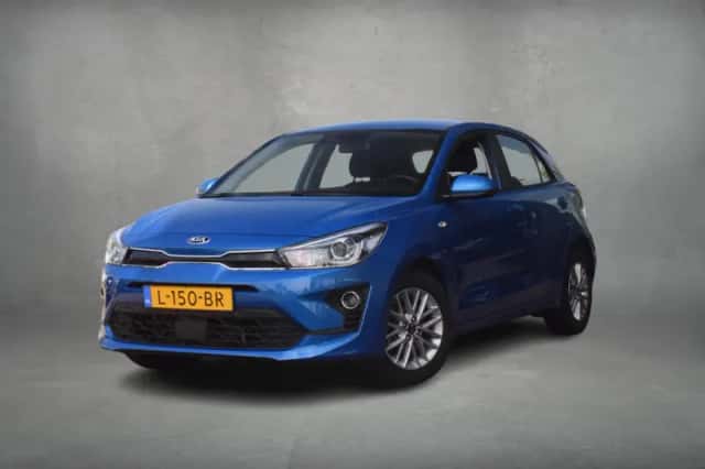 Kia Rio (2021) thumbnail 2
