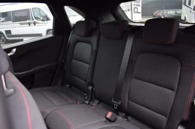 Ford Kuga (2021) thumbnail 6
