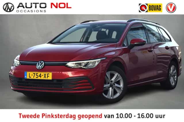 Volkswagen Golf (2021) thumbnail 1