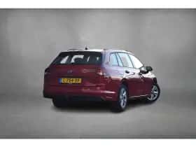 Volkswagen Golf (2021) thumbnail 3