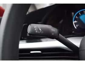 Volkswagen Golf (2021) thumbnail 21