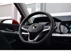 Volkswagen Golf (2021) thumbnail 28