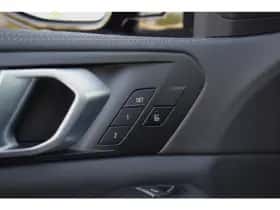 BMW X5 (2021) thumbnail 15