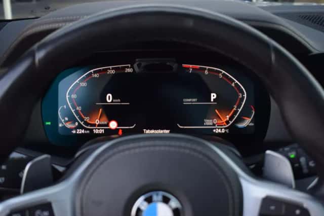 BMW X5 (2021) thumbnail 18