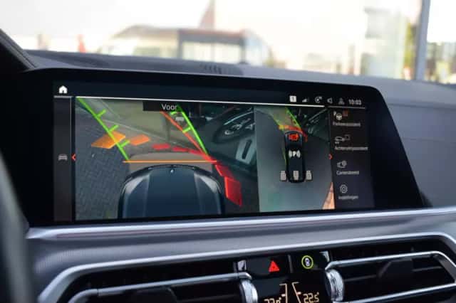 BMW X5 (2021) thumbnail 22
